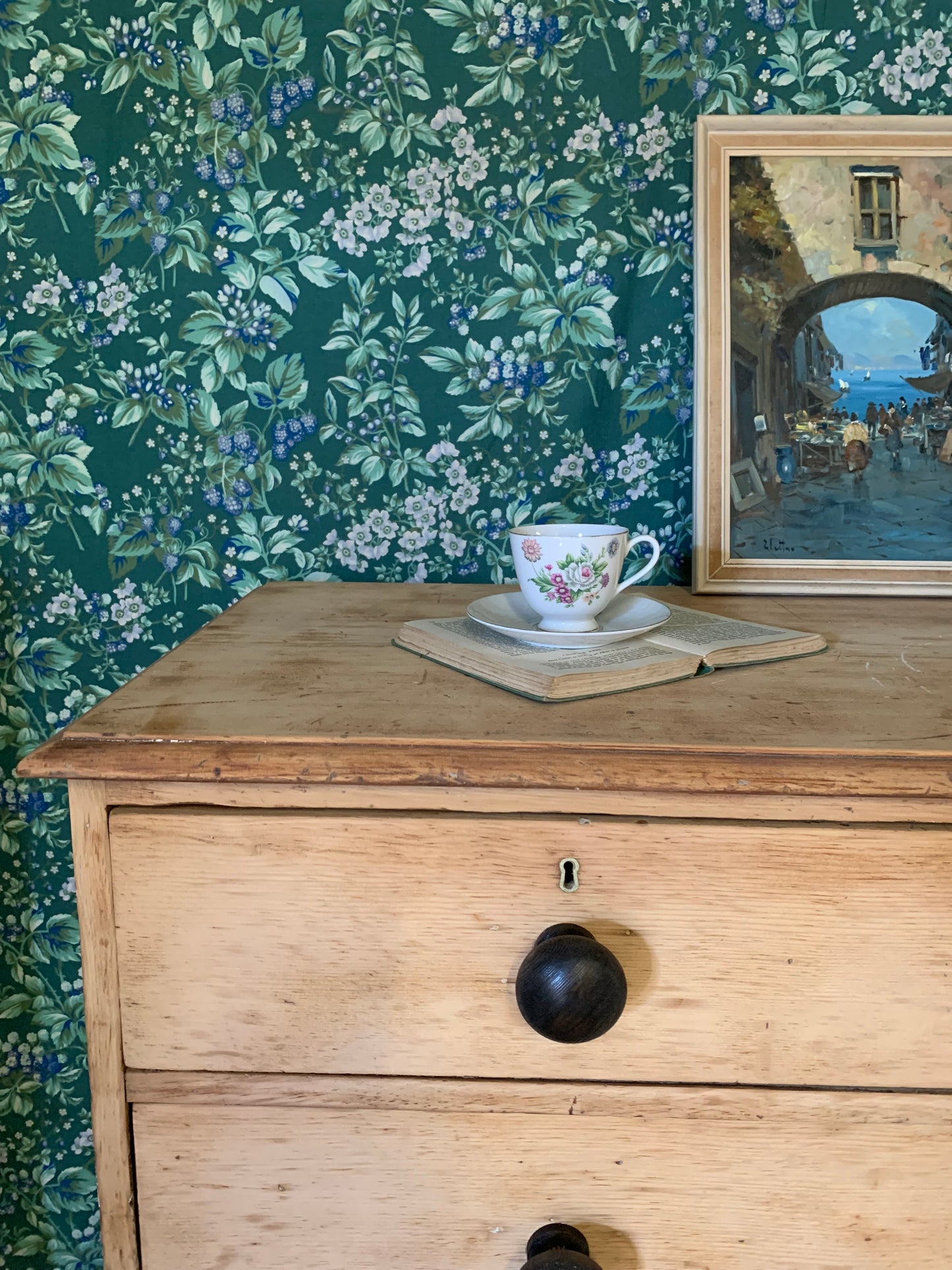 Large Chest of Drawers