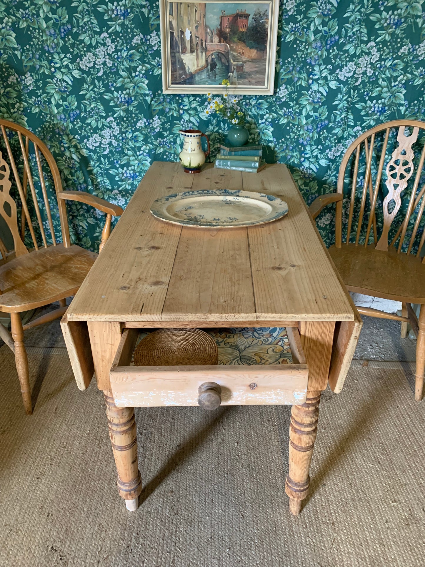 Pine Table with Leaves