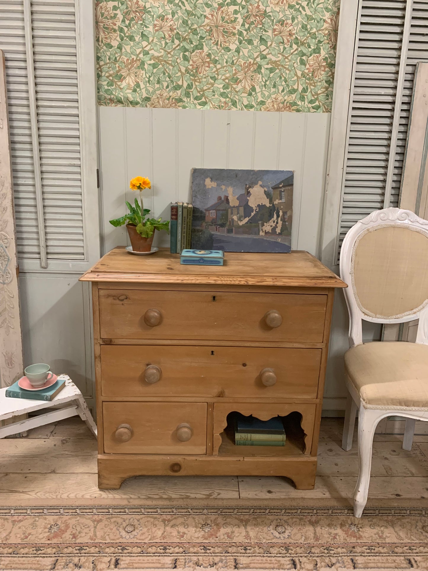 Antique Pine Chest of Drawers