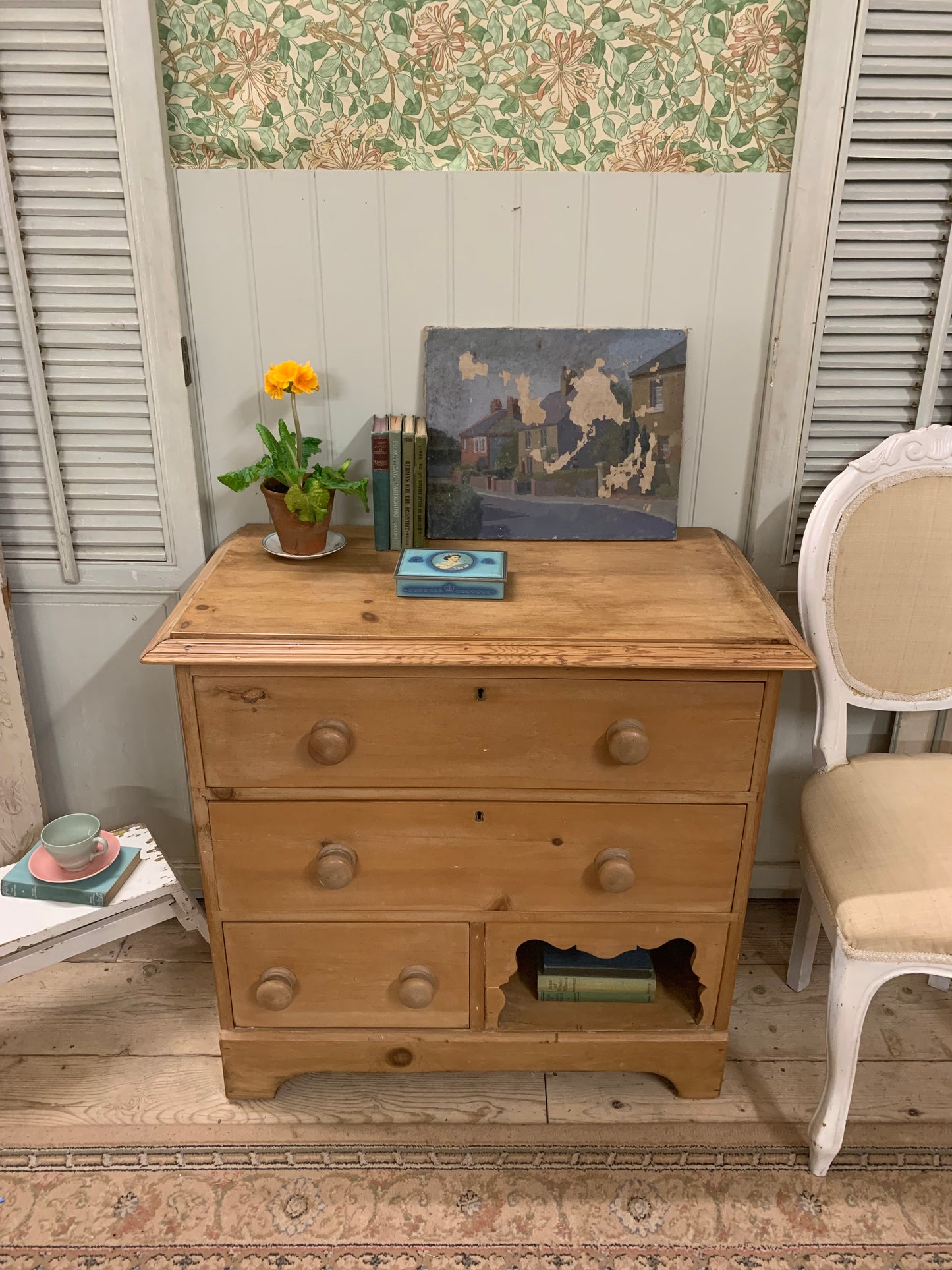 Antique Pine Chest of Drawers