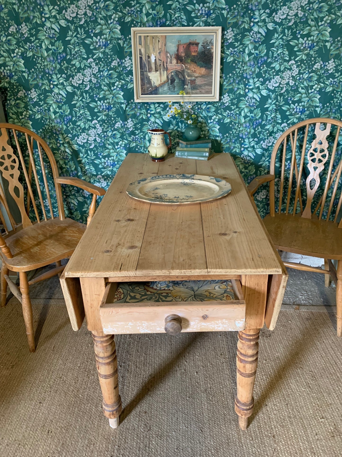 Pine Table with Leaves
