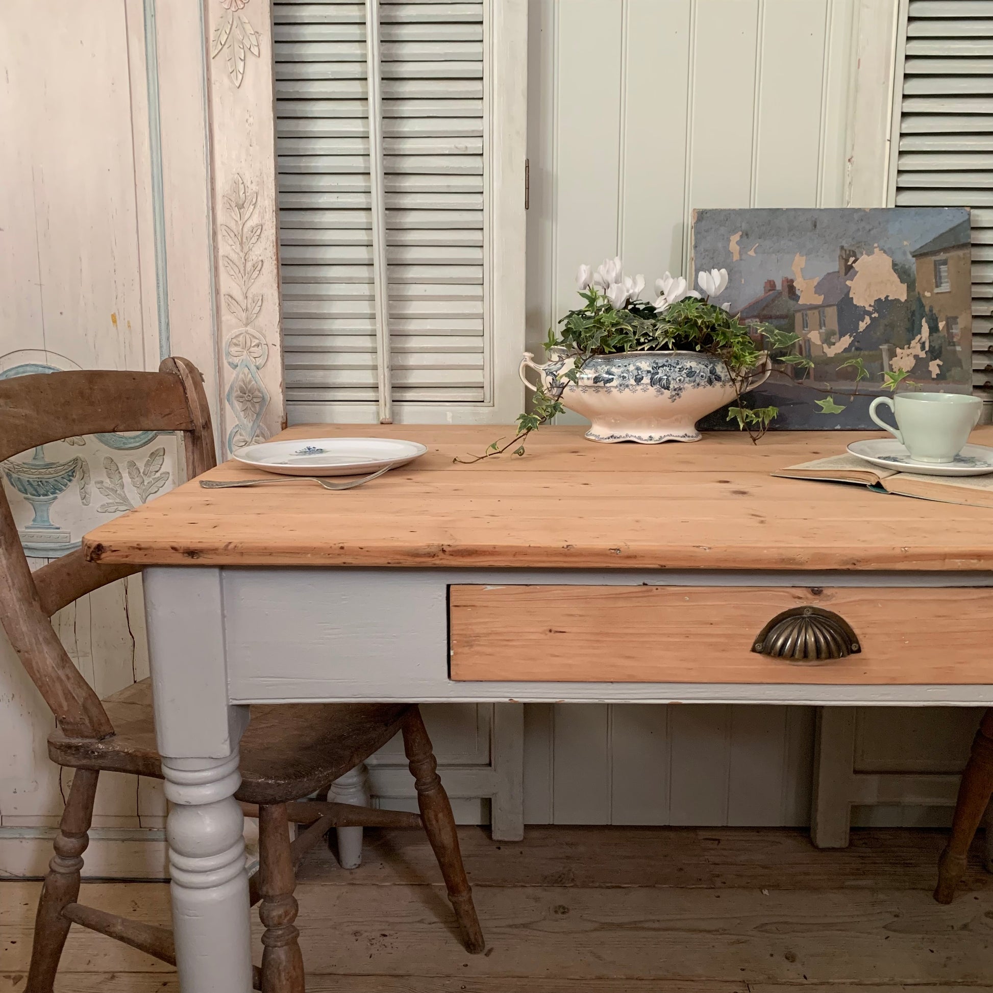 Vintage Table/Desk - Dovetail Vintage Co