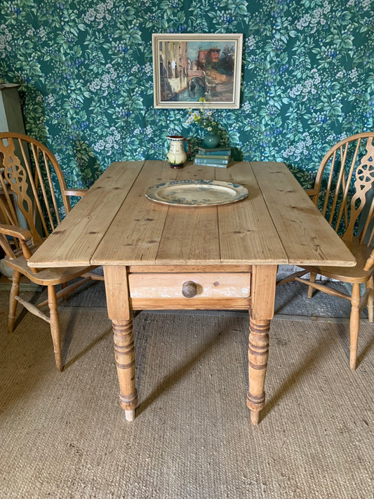 Pine Table with Leaves