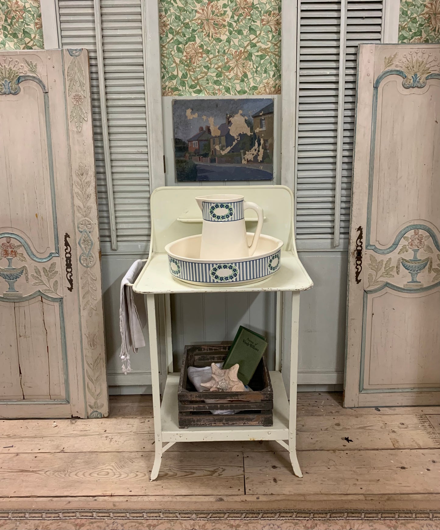 Hungarian Washstand with Jug & Basin - Dovetail Vintage Co