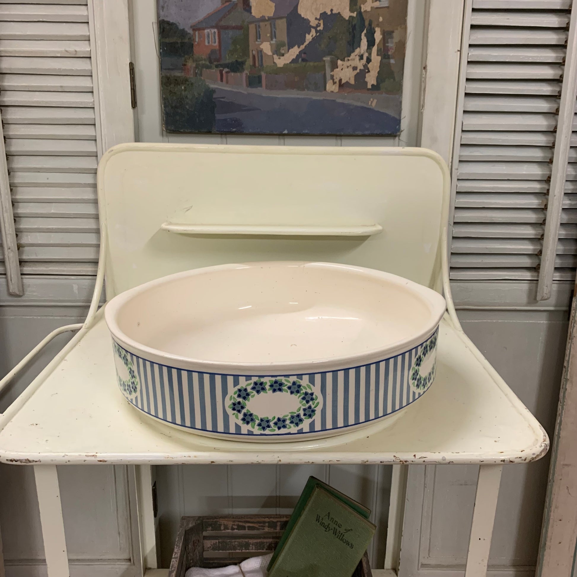 Hungarian Washstand with Jug & Basin - Dovetail Vintage Co