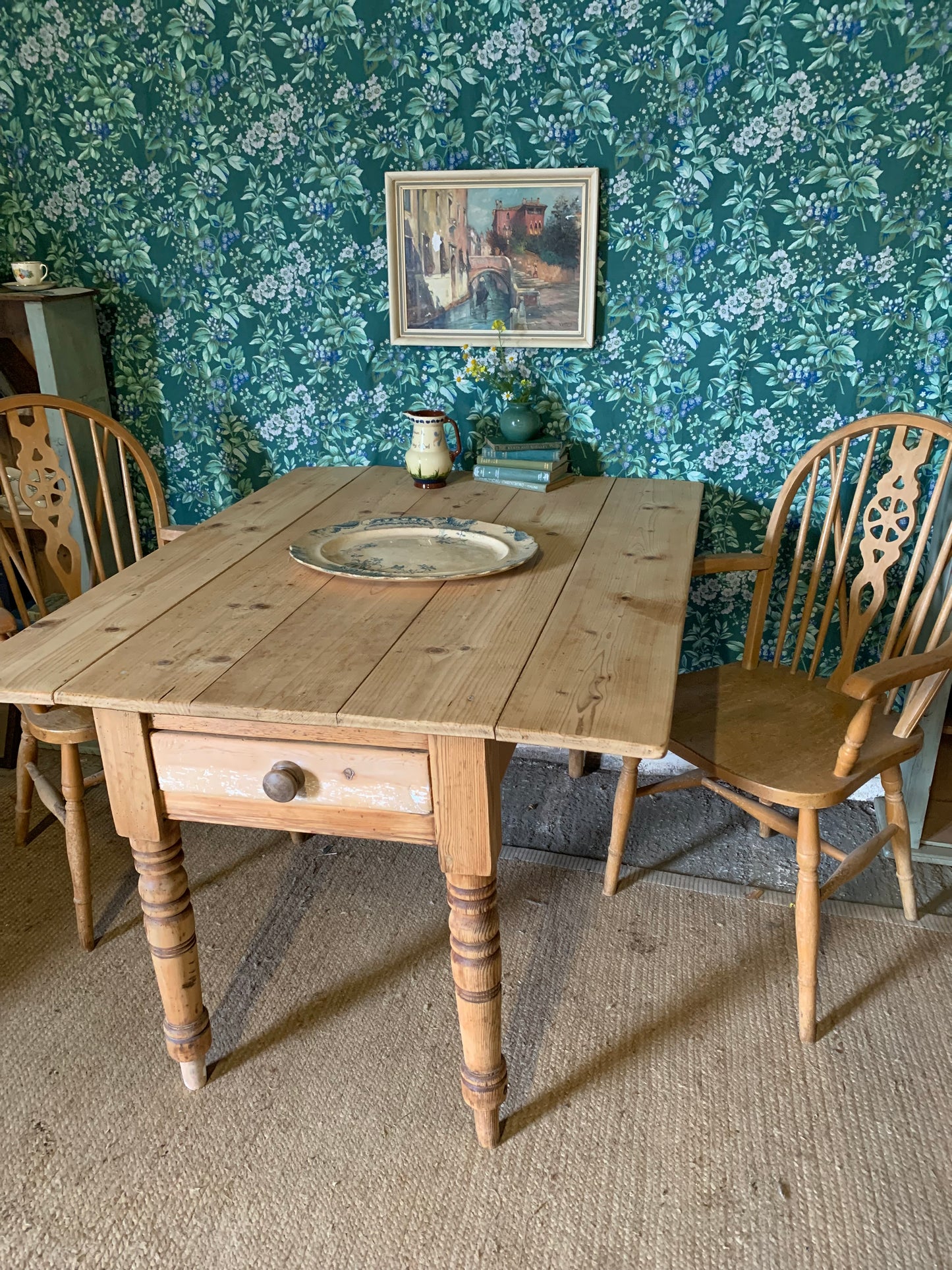 Pine Table with Leaves