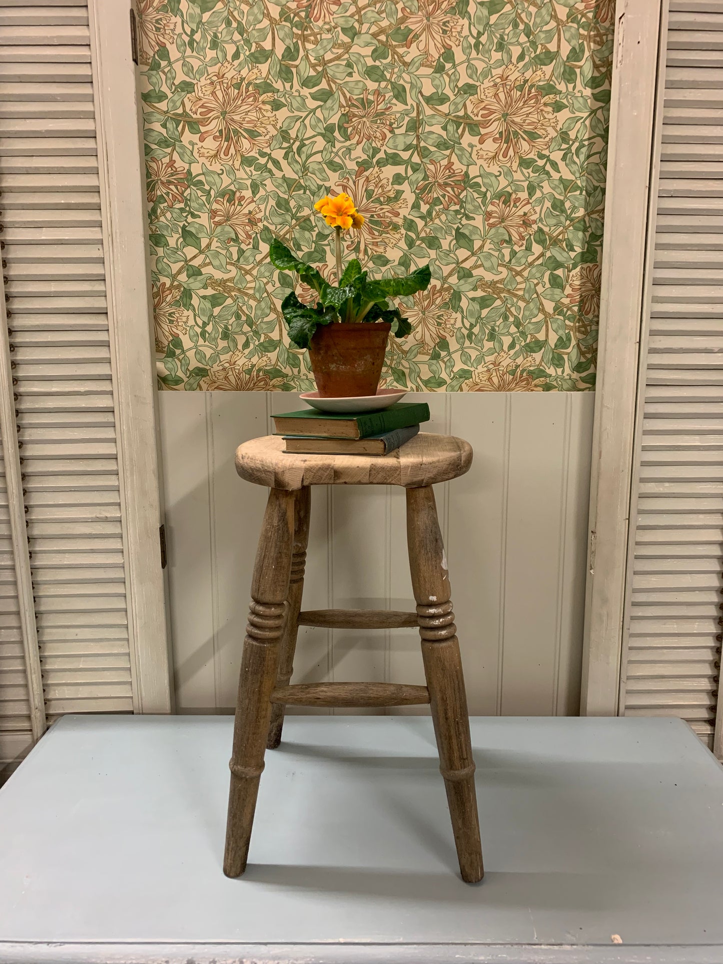 Rustic Stool - Dovetail Vintage Co