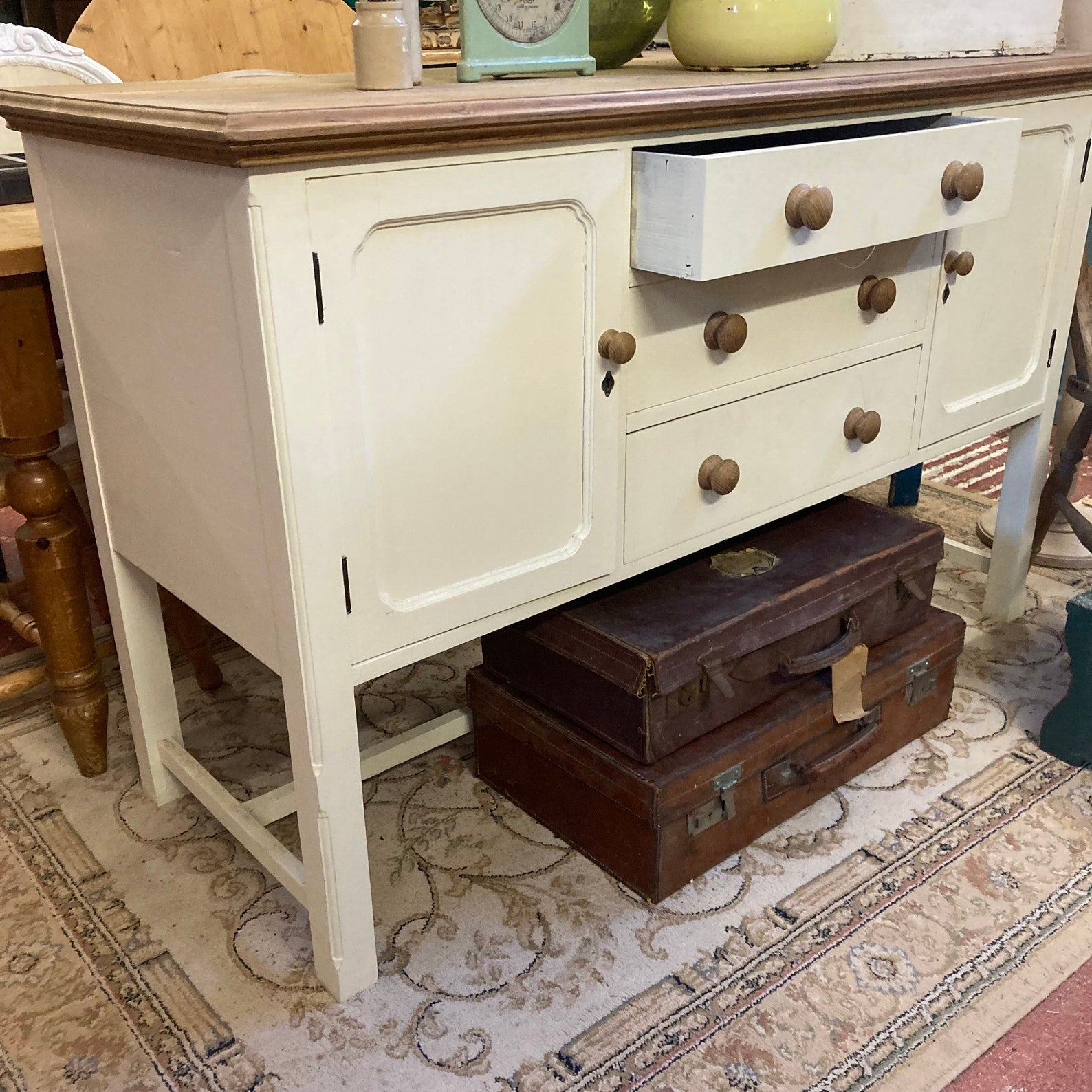 Vintage Oak Sideboard - Dovetail Vintage Co