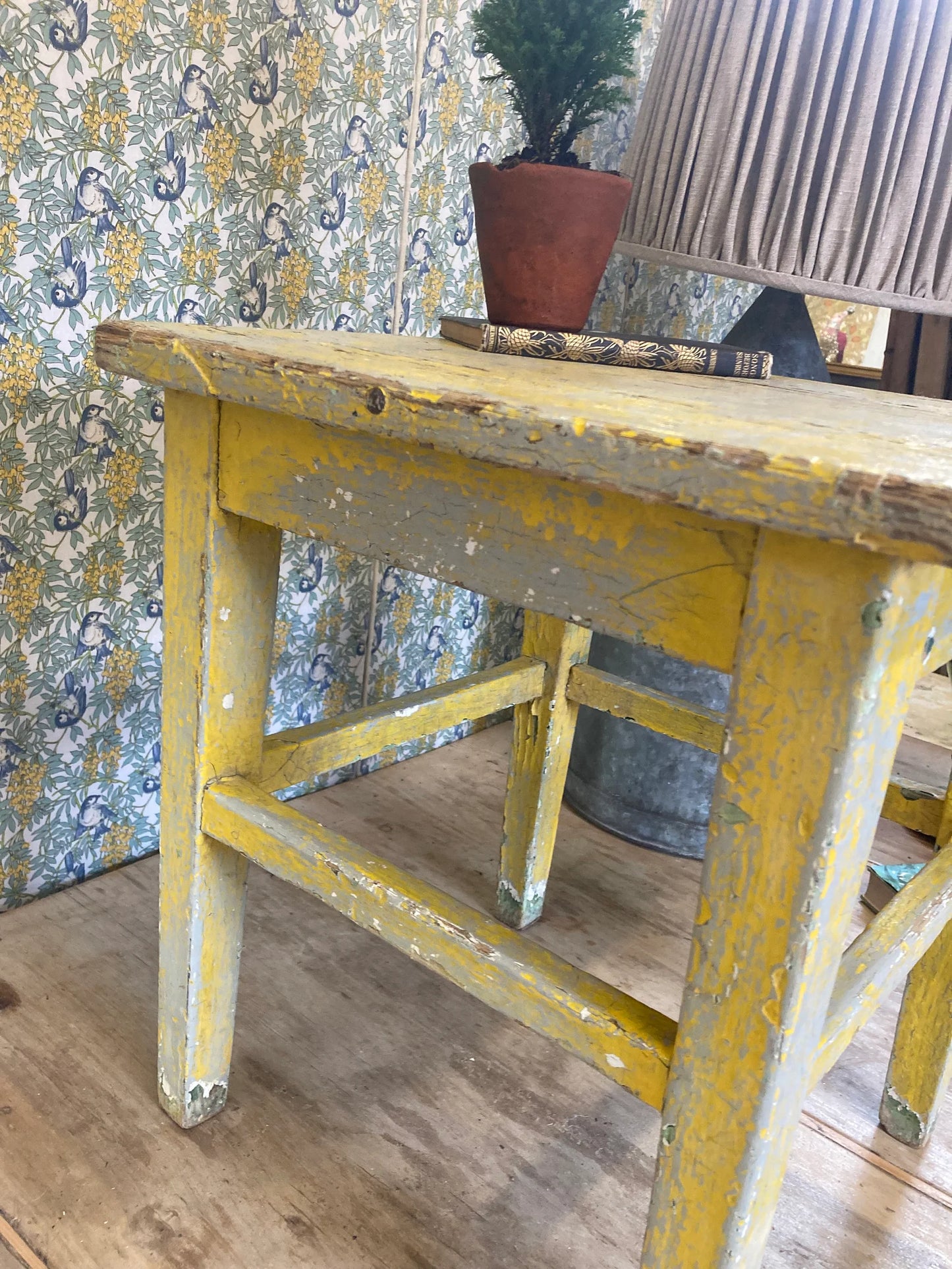 Vintage Stool/Side Table - Dovetail Vintage Co