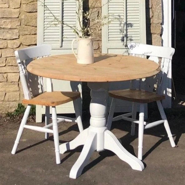 Painted Round Dining Table and 4 chairs - Dovetail Vintage Co