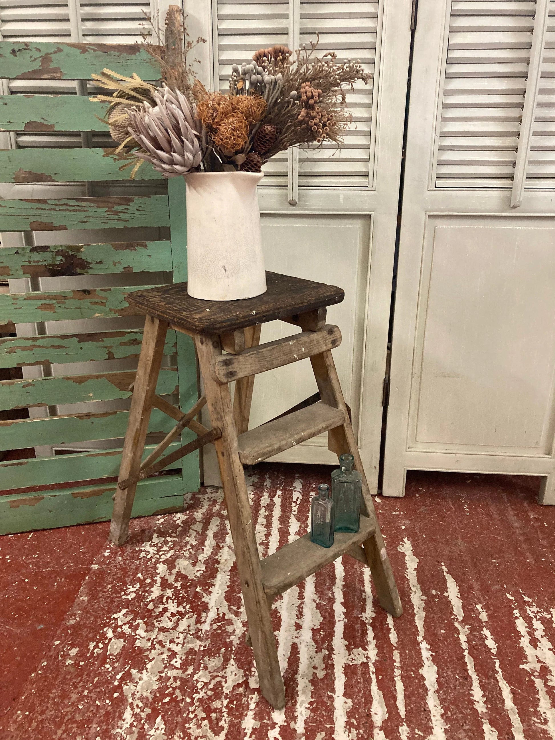 Vintage Display Ladder - Dovetail Vintage Co