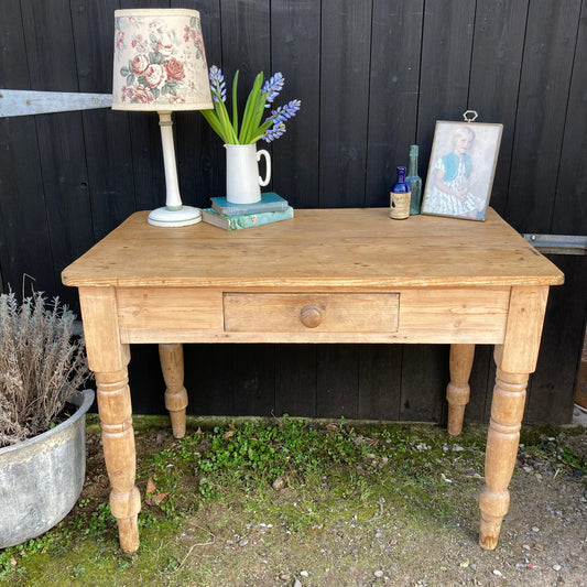 Vintage Scrub Table/Desk - Dovetail Vintage Co