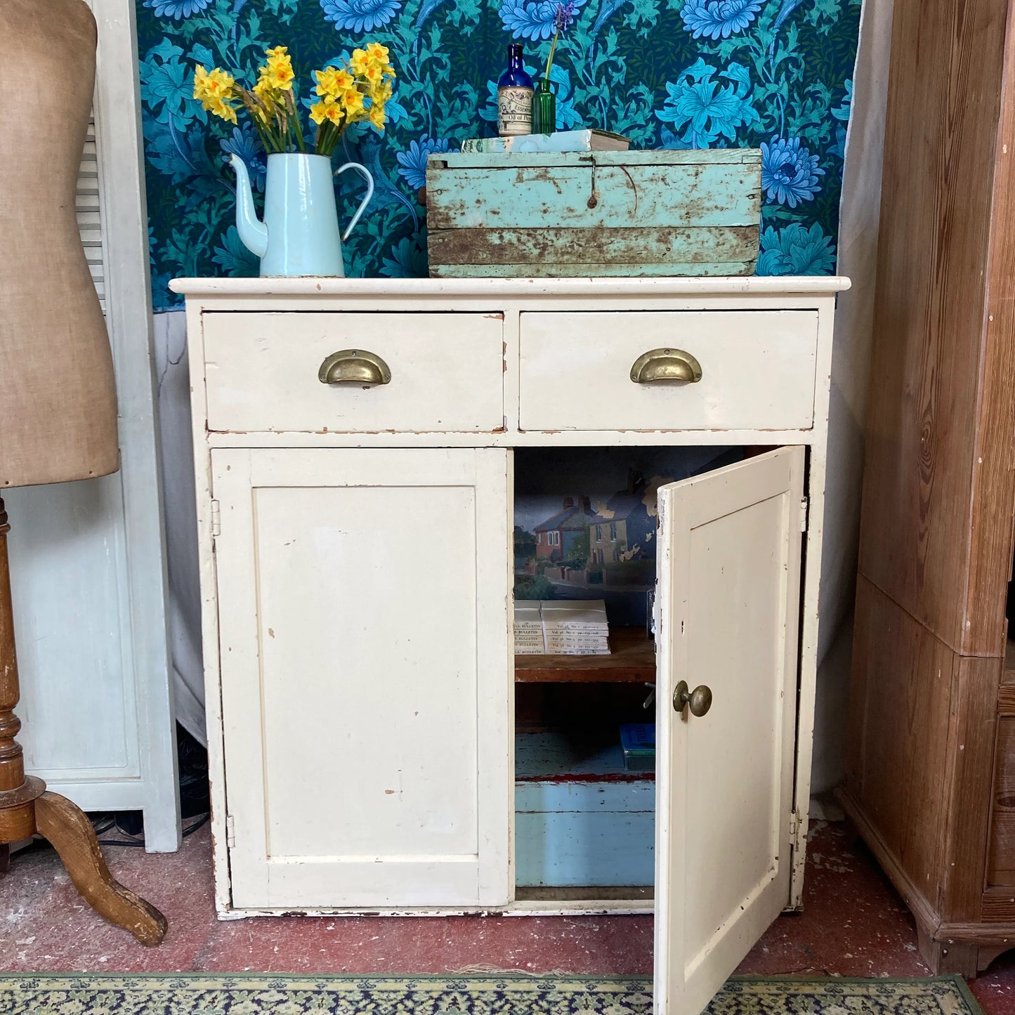 Vintage Cupboard - Dovetail Vintage Co