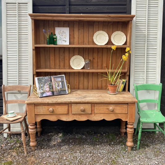 Vintage Antique Pine Dresser - Dovetail Vintage Co