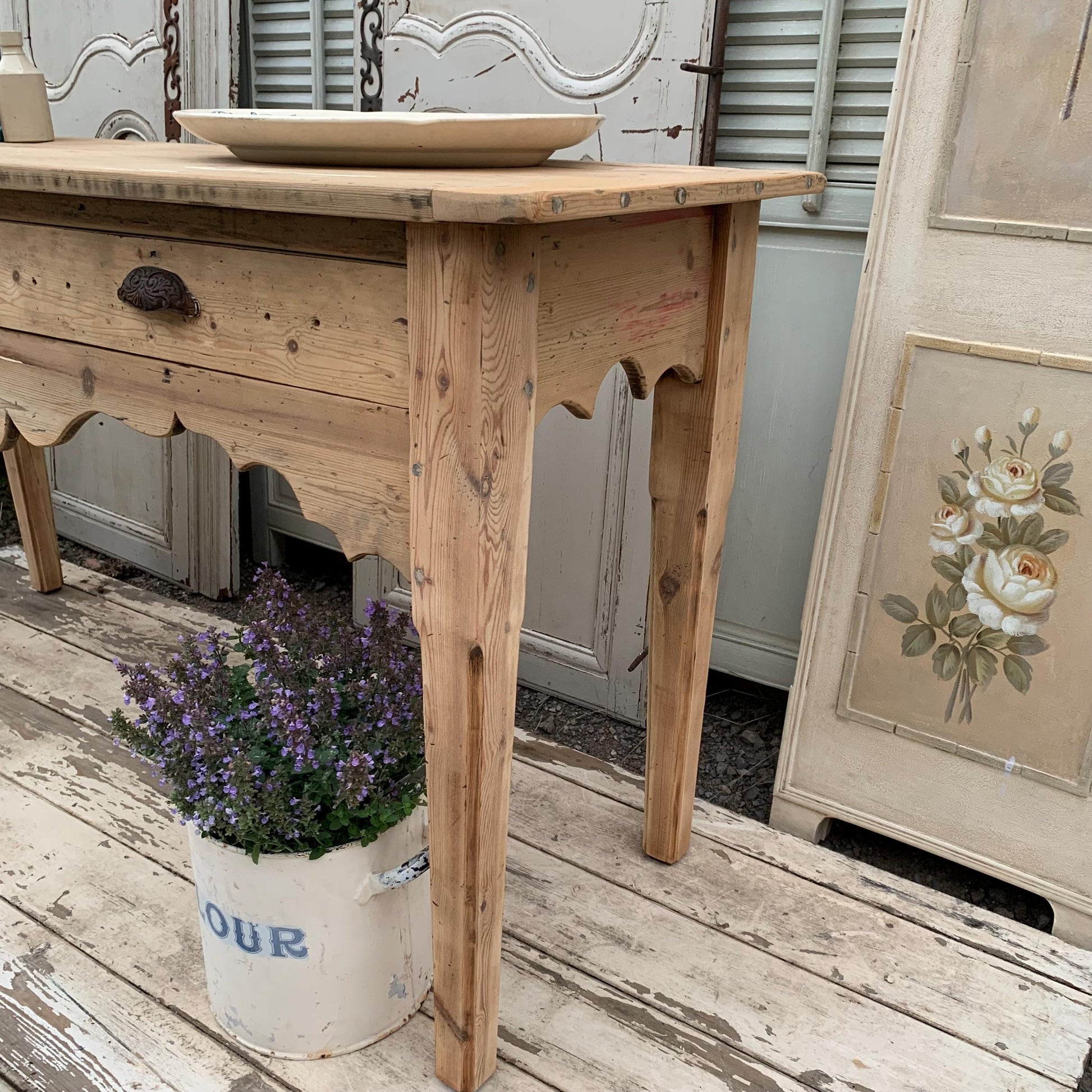 Vintage Console Table / Sideboard - Dovetail Vintage Co