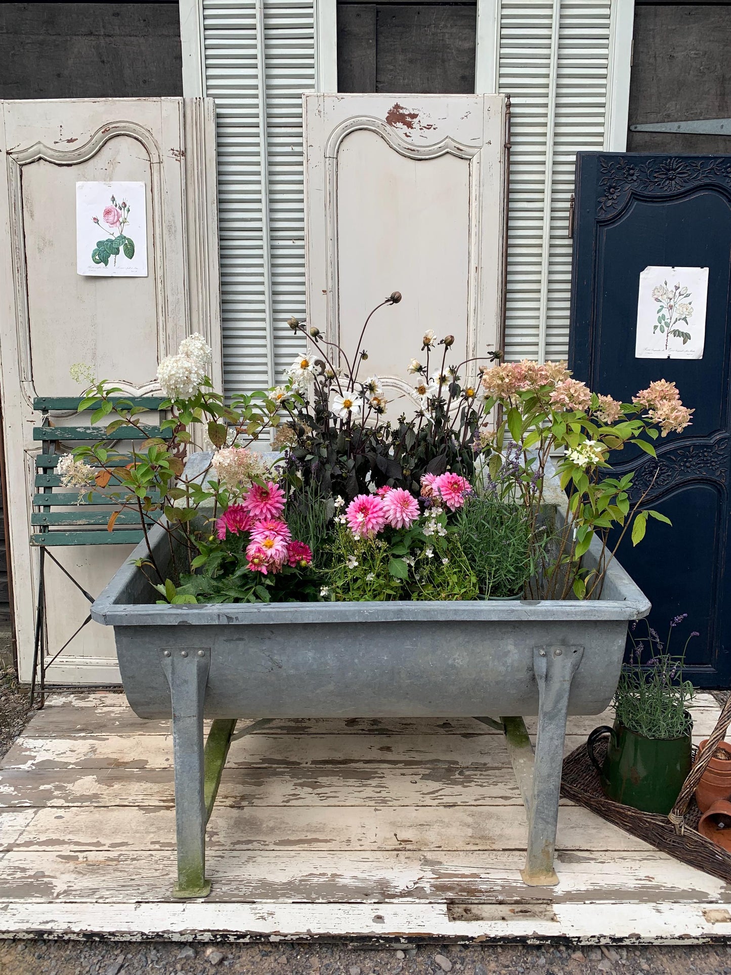 Vintage Galvanized Trough/Planter - Dovetail Vintage Co